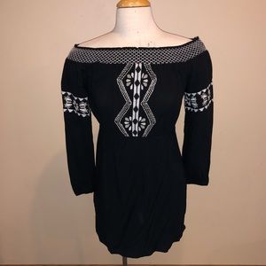 Dresses - On or off the shoulder dress Dresses - On or off the shoulder dress